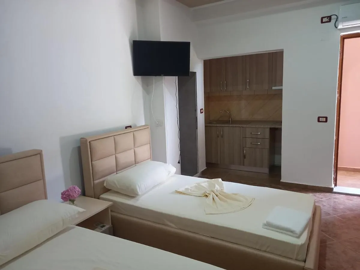 Pensionat Bar Restorant Hotel Altini Vlorë